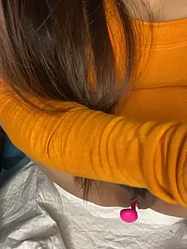 Minhee22 online show from 5, 2, 2026