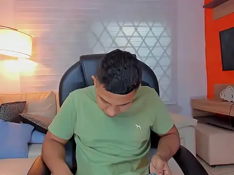 andy stars  online show from 22, 10, 2025