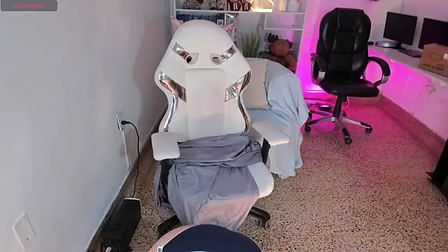 Snapshot of Dakota_jhons1 chatting on 14, 12, 2025 Dakota jhons1 online show from 14, 12, 2025