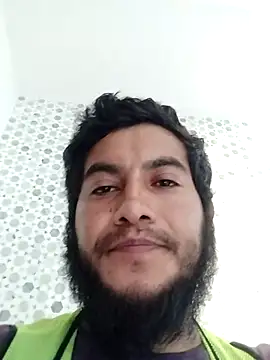 Snapshot of Travieso_21 chatting on 20, 10, 2025 Travieso 21 online show from 20, 10, 2025