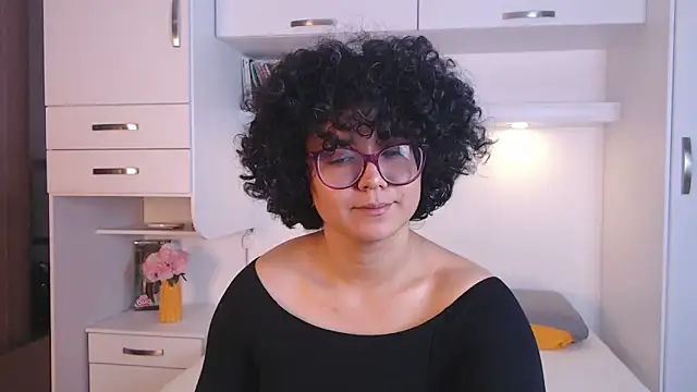 MartiRuis10 online show from 10, 11, 2025