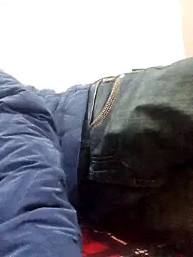 Snapshot of rahulsexyb chatting on 17, 12, 2025 rahulsexyb online show from 17, 12, 2025