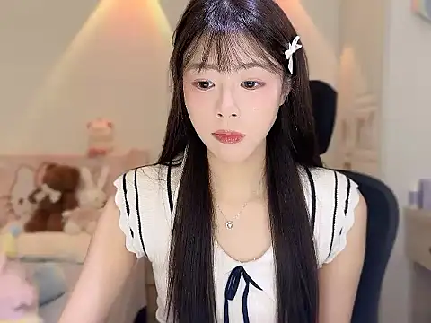 Snapshot of Onecutelittle chatting on 25, 10, 2025 Onecutelittle online show from 25, 10, 2025