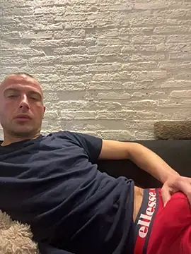 Rotteei1 online show from 7, 3, 2026