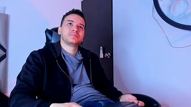 mike 257 online show from 6, 11, 2025