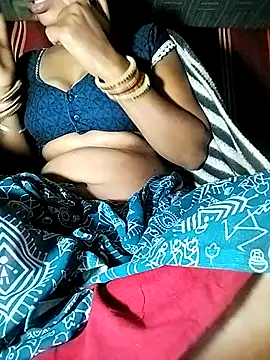 Snapshot of Hot_cauple_indian chatting on 17, 1, 2026 Hot cauple indian online show from 17, 1, 2026