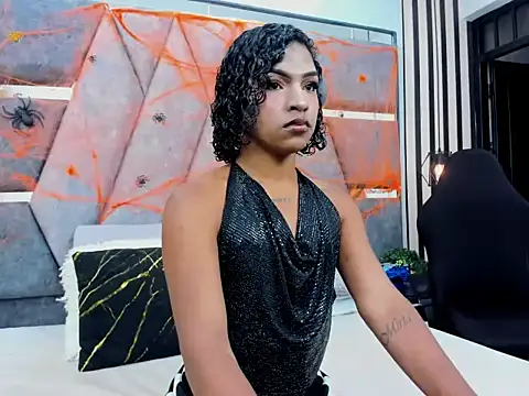 Asshley Clarkk online show from 21, 10, 2025