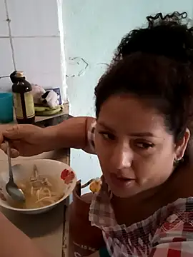 Snapshot of chikis12_ chatting on 29, 11, 2025 chikis12 online show from 29, 11, 2025