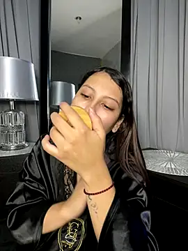 Sammy Sweet01 online show from 18, 11, 2025