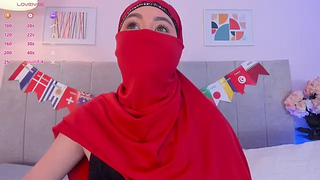 Snapshot of fatiima_ chatting on 18, 7, 2026 fatiima online show from 18, 7, 2026