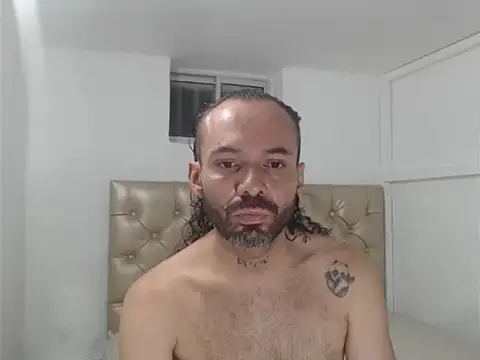 Snapshot of Frank_jeanpaul chatting on 2, 12, 2025 Frank jeanpaul online show from 2, 12, 2025