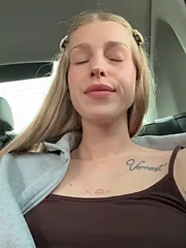 kira mia online show from 1, 7, 2026