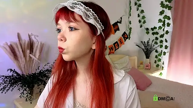 Snapshot of Rochelle_Dolly chatting on 28, 10, 2025 Rochelle Dolly online show from 28, 10, 2025