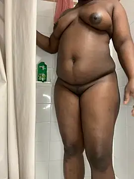 Snapshot of Isabelletra chatting on 10, 11, 2025 Isabelletra online show from 10, 11, 2025