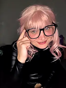 LunaXshade online show from 18, 11, 2025