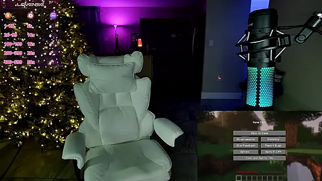 Snapshot of AngieFae_ chatting on 10, 11, 2025 AngieFae online show from 10, 11, 2025