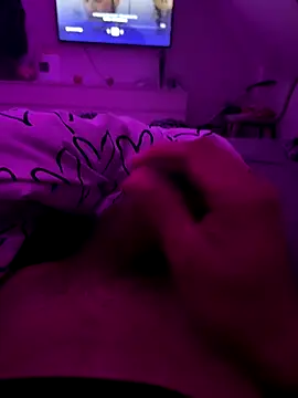 Snapshot of crxolavo chatting on 16, 12, 2025 crxolavo online show from 16, 12, 2025