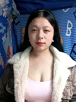 lisa-bae00 online show from 15, 1, 2026