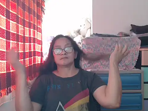 Kinkybela2025 online show from 14, 1, 2026