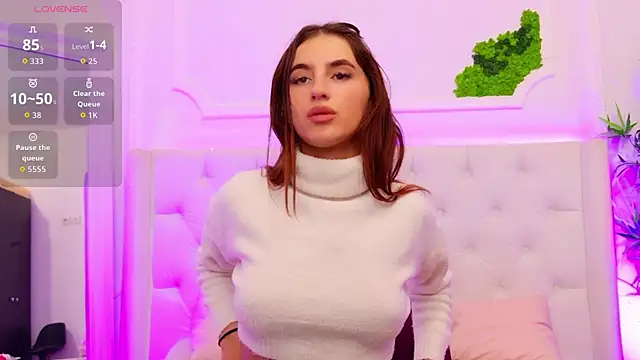 ElisaCharm online show from 9, 4, 2026