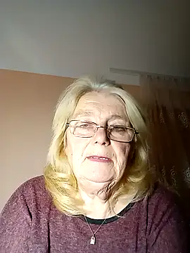 AmyLove353 online show from 30, 10, 2025