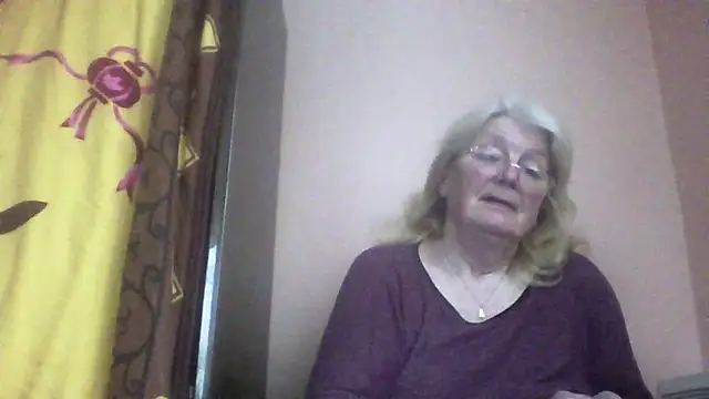 AmyLove353 online show from 1, 4, 2026