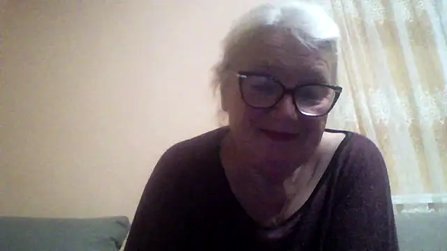 Snapshot of AmyLove353 chatting on 14, 6, 2026 AmyLove353 online show from 14, 6, 2026