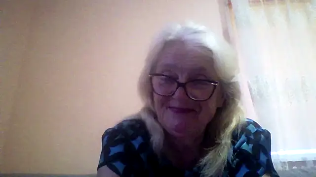 Snapshot of AmyLove353 chatting on 25, 6, 2026 AmyLove353 online show from 25, 6, 2026