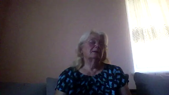 Snapshot of AmyLove353 chatting on 11, 7, 2026 AmyLove353 online show from 11, 7, 2026