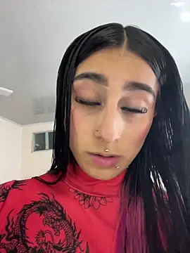 Violeet-Smith online show from 12, 11, 2025