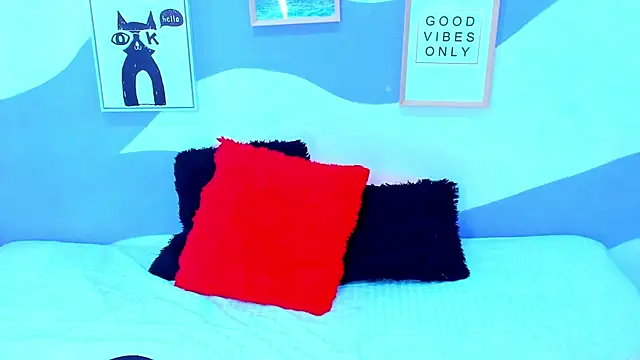 VIOLETA-28 online show from 28, 11, 2025