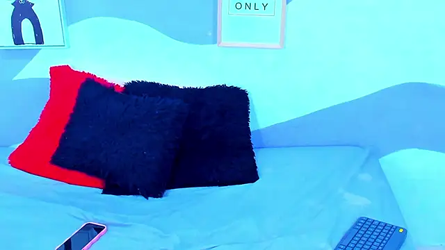 VIOLETA-28 online show from 2, 12, 2025