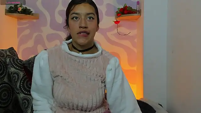 mia scarlett7 online show from 3, 2, 2026