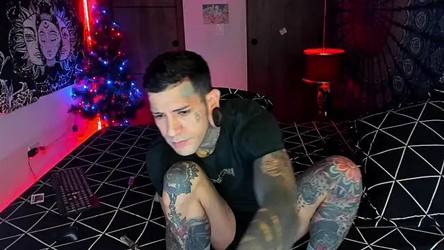 Snapshot of cleoo_jhonny chatting on 9, 1, 2026 cleoo jhonny online show from 9, 1, 2026