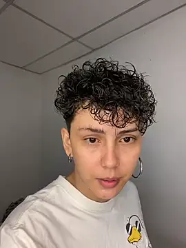 Snapshot of Abby_Evanns1 chatting on 12, 11, 2025 Abby Evanns1 online show from 12, 11, 2025