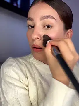 Talia Bonet online show from 18, 11, 2025