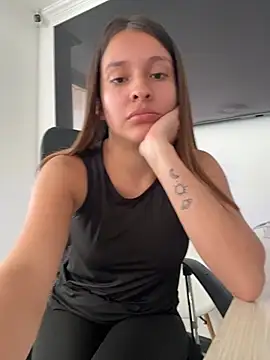 Talia Bonet online show from 13, 5, 2026
