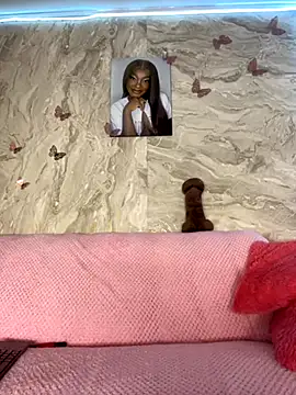 ezlyne-01 online show from 15, 11, 2025