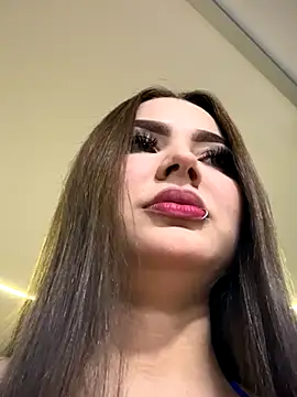 Snapshot of Beella1_ chatting on 26, 10, 2025 Beella1 online show from 26, 10, 2025