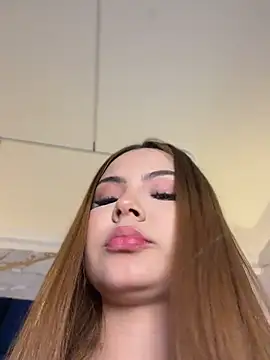 Snapshot of Beella1_ chatting on 11, 5, 2026 Beella1 online show from 11, 5, 2026