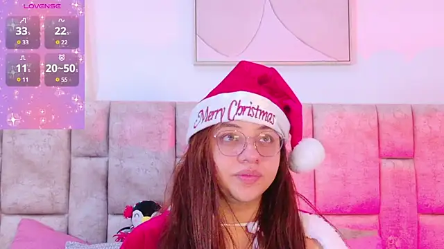 Karina Wong online show from 4, 12, 2025