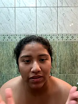 Snapshot of Kmiii21 chatting on 24, 11, 2025 Kmiii21 online show from 24, 11, 2025