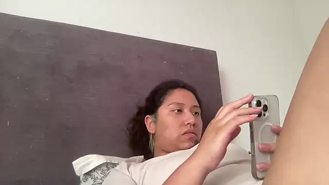 Kmiii21 online show from 3, 2, 2026