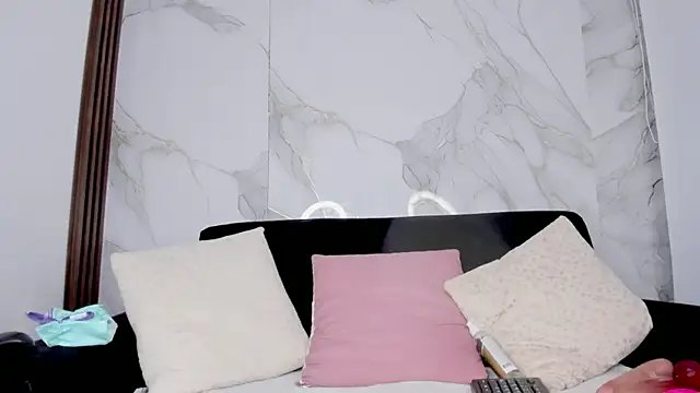 Cleopatriagad online show from 2, 4, 2026