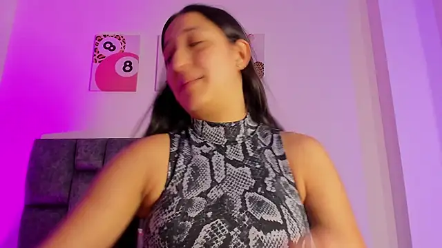 Snapshot of kittymonroe1 chatting on 15, 1, 2026 kittymonroe1 online show from 15, 1, 2026