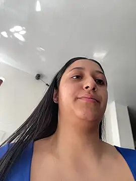 Snapshot of kittymonroe1 chatting on 18, 1, 2026 kittymonroe1 online show from 18, 1, 2026