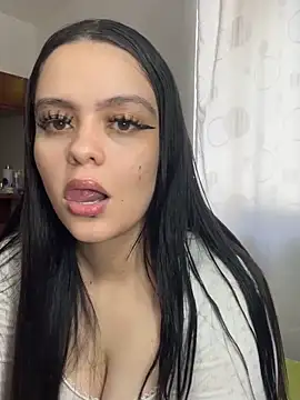 Selena Roa online show from 2, 4, 2026