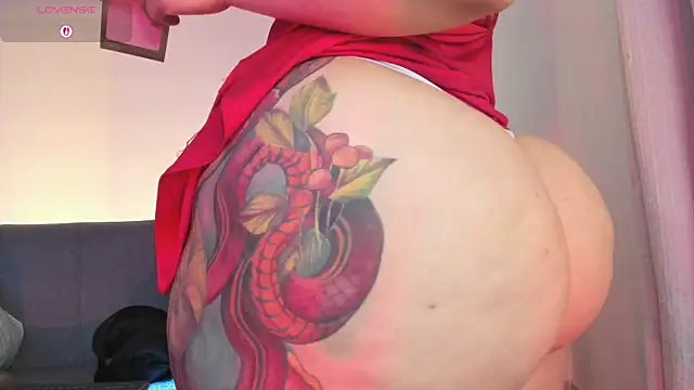 miah storm online show from 22, 4, 2026