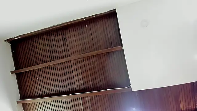 mirandaduboiss online show from 11, 4, 2026