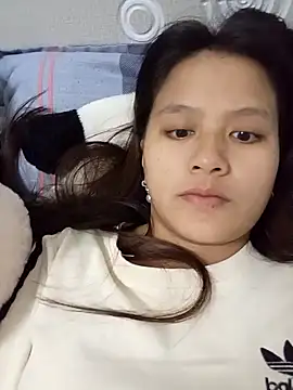 Snapshot of love-xx chatting on 30, 10, 2025 love-xx online show from 30, 10, 2025